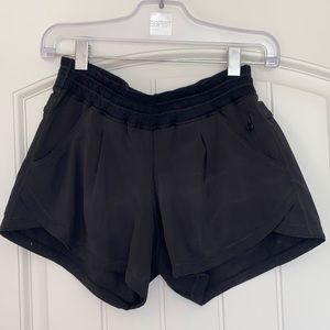 Lululemon Shorts (No liner)